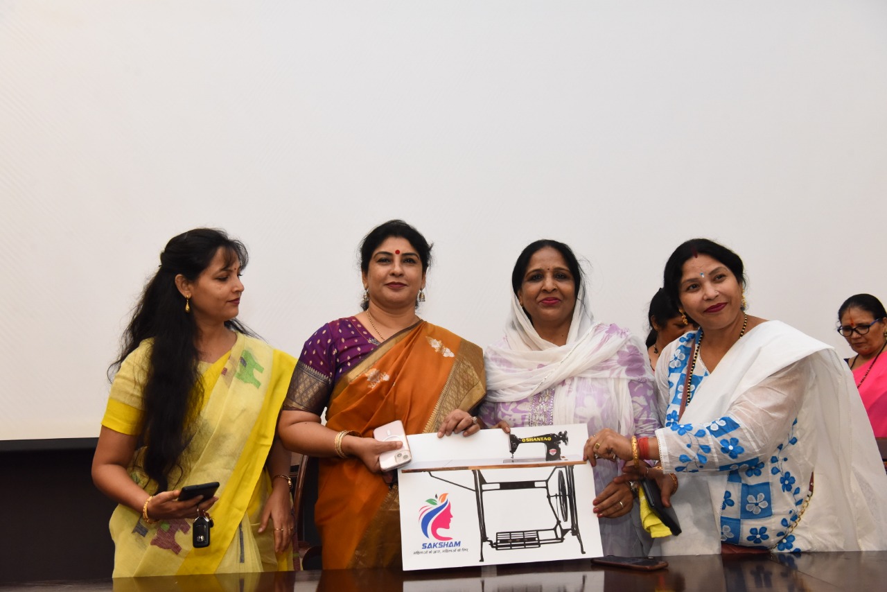 sewing machine distribution